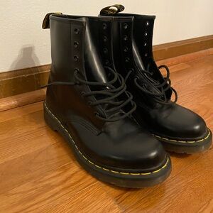 Dr. Martens Classic Leather Boots